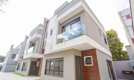 Sobrado com 3 dormitórios à venda, 159 m² por R$ 1.199.000,00 - Água Verde - Curitiba/PR