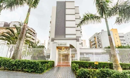 2 QUARTOS, 1 SUÍTE, SACADA INTEGRADA E 2 VAGAS LADO A LADO!