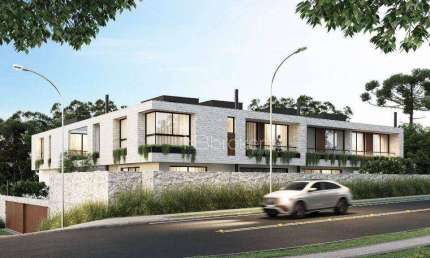 CASA DE 3 PAVIMENTOS COM 197M² A 218M² DE EXCLUSIVIDADE!