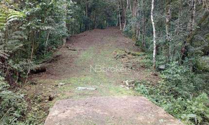 Refúgio Natural Próximo ao Morro da Palha – Chácara com Rios em Área Privilegiada