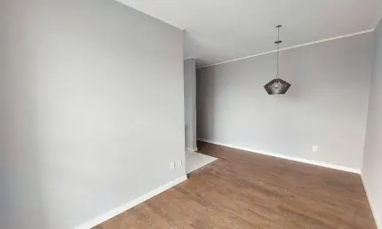 Apartamento para locação na Vila Andrade, São Paulo-SP: 2 quartos, 1 sala, 1 banheiro, 1 vaga - 47,00 m²!