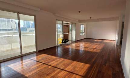 Venda de Apartamento de Luxo na Vila Andrade, São Paulo-SP: 4 Quartos, 4 Suítes, 5 Banheiros, 4 Vagas e 261m² de Área