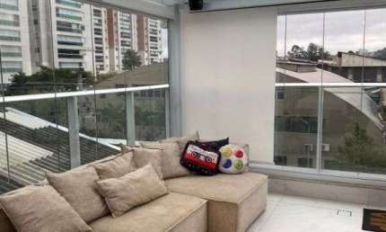 Imperdível oportunidade: Apartamento de 3 quartos com suíte e 2 vagas no Jardim Caravelas, São Paulo-SP!