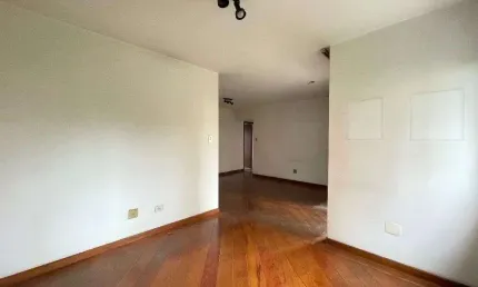 Apartamento à venda na Vila Andrade, São Paulo-SP: 3 quartos, 1 suíte, 2 banheiros, 2 vagas, 100m². Aproveite!