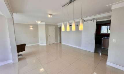 Apartamento à venda em São Paulo-SP, Vila Andrade: 3 quartos, 3 suítes, 4 banheiros, 3 vagas, 122 m² de área. Chegou a sua vez!
