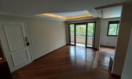 Apartamento à venda na Vila Andrade, São Paulo-SP: 2 quartos, 2 suítes, 3 salas, 3 banheiros, 2 vagas, 105m². Imperdível!