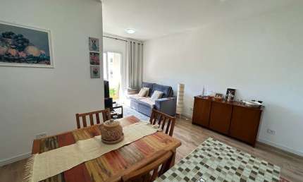 Excelente oportunidade: Apartamento à venda em Cotia-SP, Jardim Barbacena! 2 quartos, 2 salas, 1 banheiro, 1 vaga, 53m².