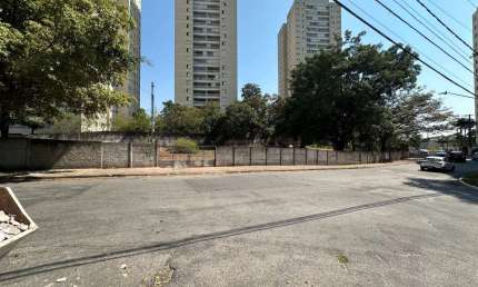 Terreno à venda, 3.000 m² por R$ 21.000.000,00 - Vila Suzana - São Paulo/SP