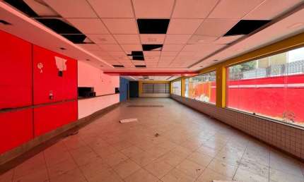 Imóvel Comercial para Aluguel no Centro de Santo Amaro - Largo 13 de Maio