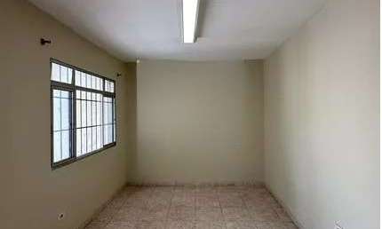 Casa à venda no Butantã com 5 quartos, 3 salas, 4 banheiros, 233m² de área!