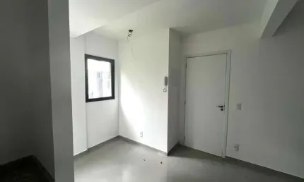 Apartamento à venda na Vila Sônia: 1 quarto, 1 sala, 1 banheiro e 31m² de área. Próximo ao Metrô!