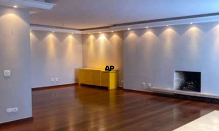 Imperdível! Apartamento à venda em Real Parque com 196m², 3 suítes e 3 vagas. Confira já!