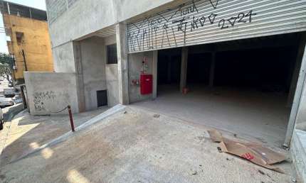 Salão Comercial para Locação com 330m² por R$ 12.000,00 mês - Parque Santo Antônio