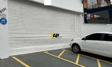 Salão Comercial na Vila Andrade 150m². R$ 18.000,00 / Alugue já em São Paulo-SP!