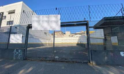 Terreno comercial de 859m² para locação em Capão Redondo, São Paulo-SP: amplie seu negócio agora!