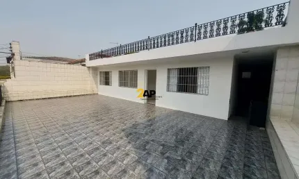 Imperdível! Casa à venda no Rio Pequeno: 6 quartos, 2 suítes, 4 salas, 4 banheiros, 6 vagas de garagem.