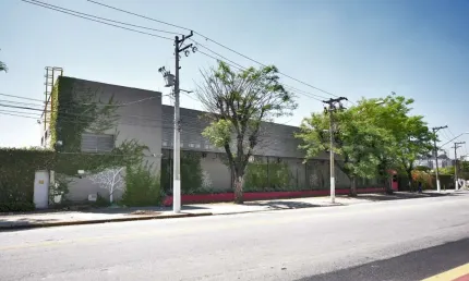 Prédio comercial de alto padrão no condomínio em são paulo-sp, jaguaré: 6 banheiros, 10 vagas e 1.361 m²