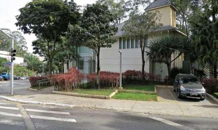 Prédio Comercial  para venda na Vila Andrade: 3.200m²