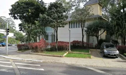 Prédio Comercial  para venda na Vila Andrade: 3.200m²