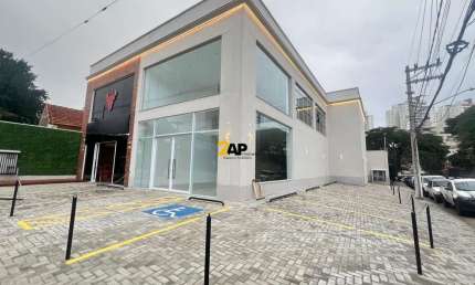 Excelente oportunidade: Loja comercial de esquina para aluguel em Santo Amaro - Vila Cruzeiro, São Paulo-SP - 2 banheiros, 12 vagas, 399m².