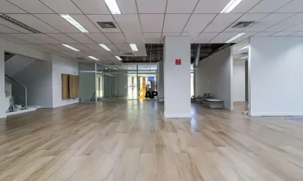 Imóvel Comercial para Aluguel em Planalto Paulista: 20 Vagas e 895m² em Indianópolis, SP