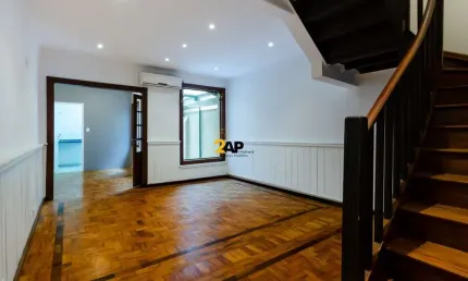 Casa comercial para locação em Pinheiros: 5 salas, 2 banheiros, 1 vaga de garagem, 130,00 m² de área em São Paulo-SP.