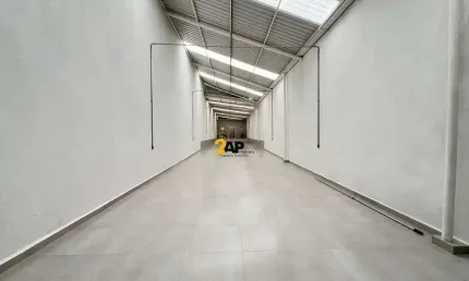 Loja Comercial para Aluguel em Santo Amaro - Ponto Comercial com 2 Banheiros, 4 Vagas de Garagem