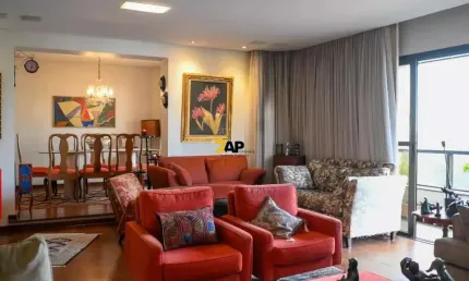 Impecável apartamento de luxo na Aclimação: 4 quartos, 2 suítes, 3 salas, 4 banheiros, 3 vagas, 206m². Confira agora!