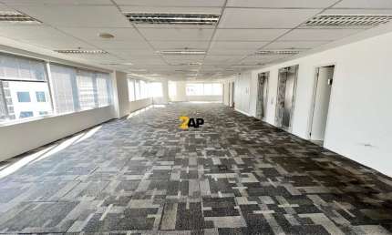 Andar Comercial para aluguel em Pinheiros - 218m², 2 Banheiros, 8 Vagas de Garagem
