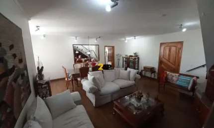 Cobertura à venda em São Paulo-SP, no Campo Belo: 4 quartos, 1 suíte, 3 salas, 3 banheiros, 2 vagas de garagem, 195m².