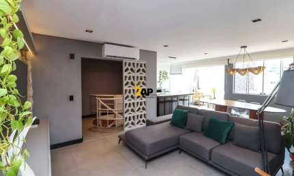 Apartamento à venda em São Paulo-SP, na Aclimação, com 3 quartos, 1 suíte, 3 salas, 3 banheiros, 3 vagas de garagem, 140m²!