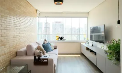 Apartamento à venda na Vila Mariana, São Paulo-SP: 2 quartos, 1 suíte, 2 banheiros, 68 m² e 2 vagas de garagem.