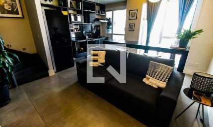 Apartamento à Venda - Vila Andrade, 1 Quarto,  50 m2