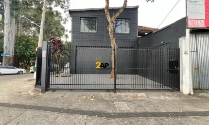 Ponto Comercial para Locação em Santo Amaro 385m², 4 Banheiros!