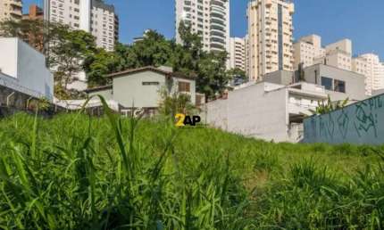 Terreno Comercial de 620m² à Venda na Vila Andrade - São Paulo-SP