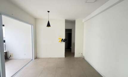 Apartamento à venda em São Paulo-SP - Vila Andrade: 1 quarto, 2 salas, 1 banheiro, 1 vaga, 38m² de área.