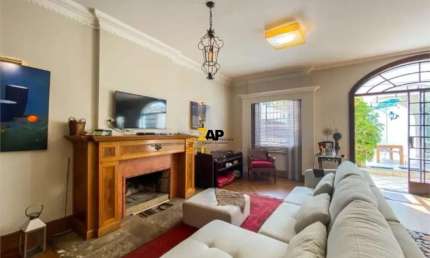 Imperdível casa à venda no Morumbi, São Paulo-SP - 4 quartos, 4 suítes, 3 salas, 6 banheiros, 6 vagas de garagem, 500m² de área.