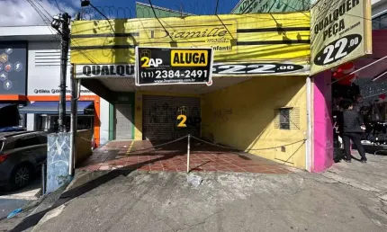 Salão Comercial para Locação com 90m2 por R$ 8.000,00 no Capão Redondo : 1 sala, 1 banheiro, 2 vagas