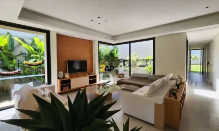 Imperdível casa à venda em interlagos: 3 quartos, 3 suítes, 2 salas, 4 banheiros, 6 vagas de garagem e 797m² de área!