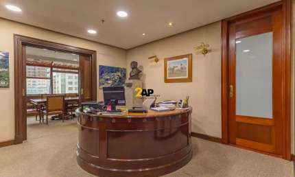 Sala Comercial mobiliada para Locação na Berrini - São Paulo-SP: 3 Salas, 1 Banheiro, 3 Vagas de Garagem, 100m² de Área