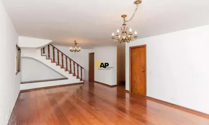 Cobertura à venda em Indianópolis, São Paulo-SP: 4 quartos, 2 suítes, 3 salas, 6 banheiros, 4 vagas, 300m². Venha conferir!