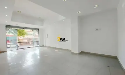 Excelente oportunidade: Ponto Comercial para Venda ou Locação em Indianópolis, São Paulo-SP! 1 banheiro, 1 vaga, 65m².