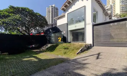 Casa comercial de alto padrão no pacaembu, são paulo-sp: 4 salas, 4 banheiros, 21 vagas, 336m² de área. reserve já!