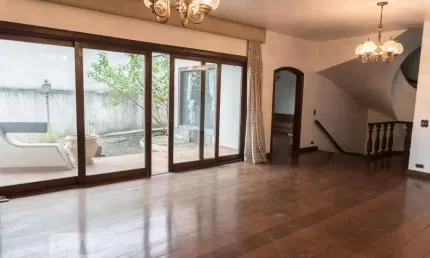 Casa com 4 quartos à venda na Rua Magalhães de Araújo, 54, Jardim Guedala, São Paulo
