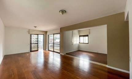 Apartamento à venda com 4 quartos na Vila Andrade - São Paulo/SP