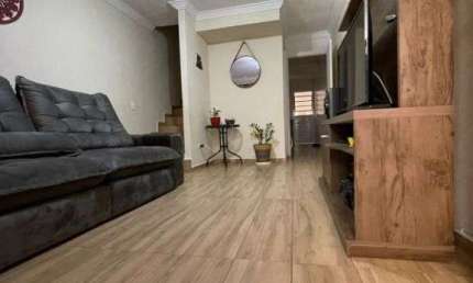 Casa de Luxo em Condomínio no Jardim Iae, São Paulo-SP: 3 Quartos, 2 Suítes, 3 Banheiros, 2 Vagas - 150m² de Puro Conforto!