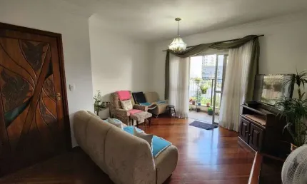 Aluguel de Apartamento de Luxo em Pinheiros - 3 Quartos, 3 Suítes, 5 Banheiros, 2 Vagas - 132m² - São Paulo-SP