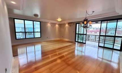 Apartamento com 3 quartos à venda na Rua Esteves Júnior, Centro, Florianópolis por R$ 2.900.000