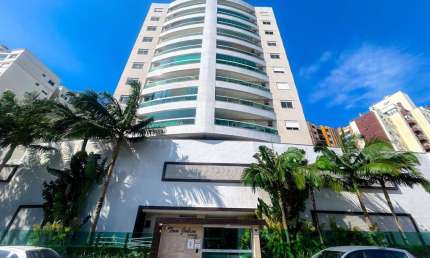 Apartamento com 4 quartos à venda na Rua Salvatina Feliciana dos Santos, Itacorubi, Florianópolis por R$ 1.700.000