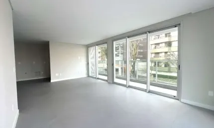 Apartamento com 3 quartos à venda na Rua Santo Inácio de Loyola, Centro, Florianópolis por R$ 2.350.000